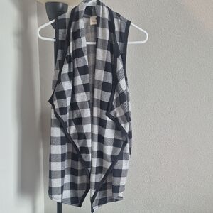 Black and Gray Checkered Women's Top